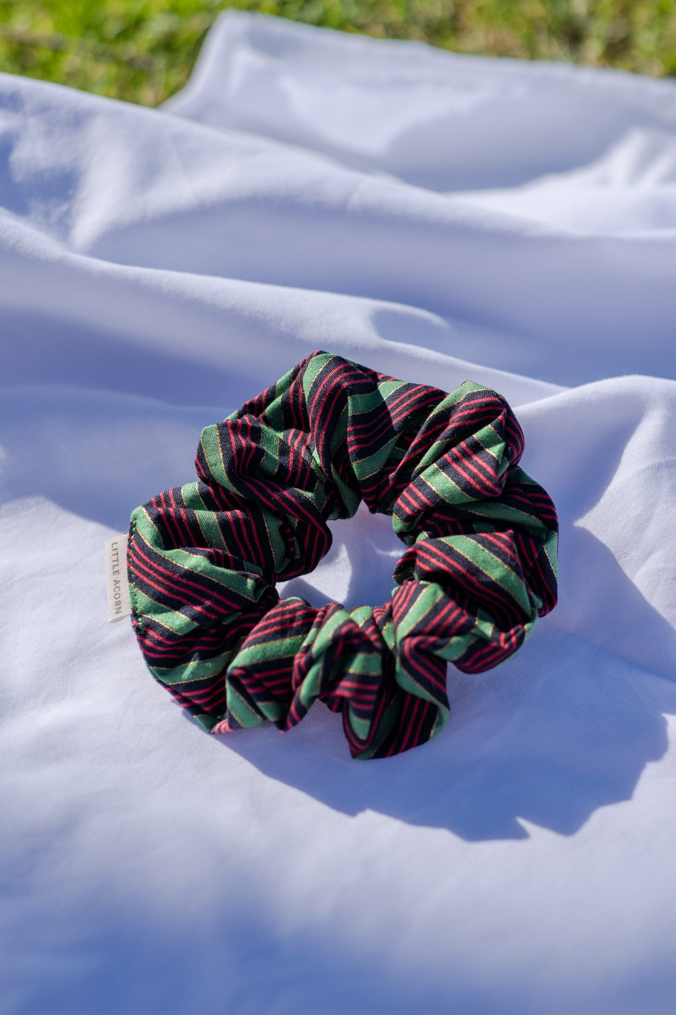 Holiday swirl scrunchie