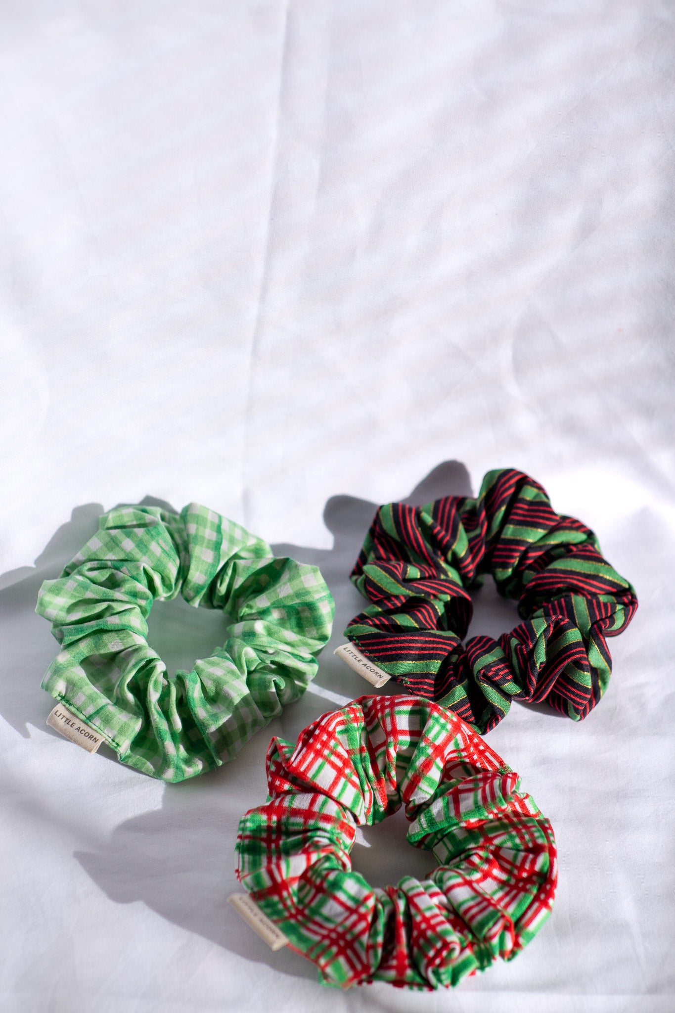 Holiday swirl scrunchie